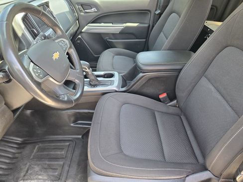 Used 2022 Chevrolet Colorado LT w/ Fleet Safety Package RWD image 14