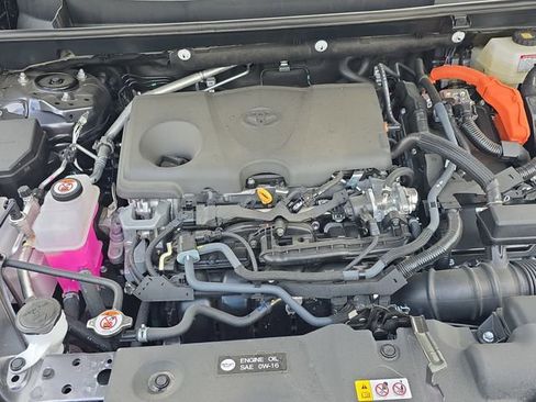 Used 2025 Toyota RAV4 LE image 29