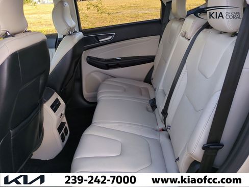 Used 2018 Ford Edge Titanium w/ Equipment Group 301A image 14