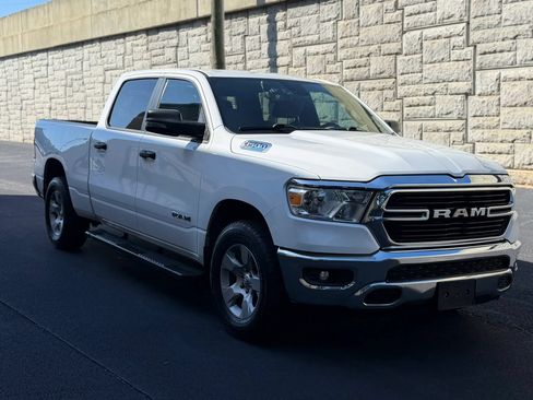 Used 2023 RAM 1500 Lone Star AWD/4WD image 4