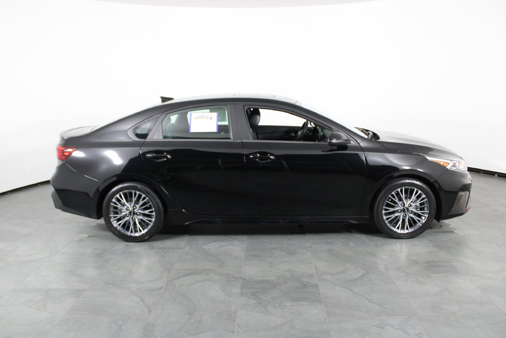 Used 2023 Kia Forte GT-Line w/ GT-Line Premium Package FWD image 10