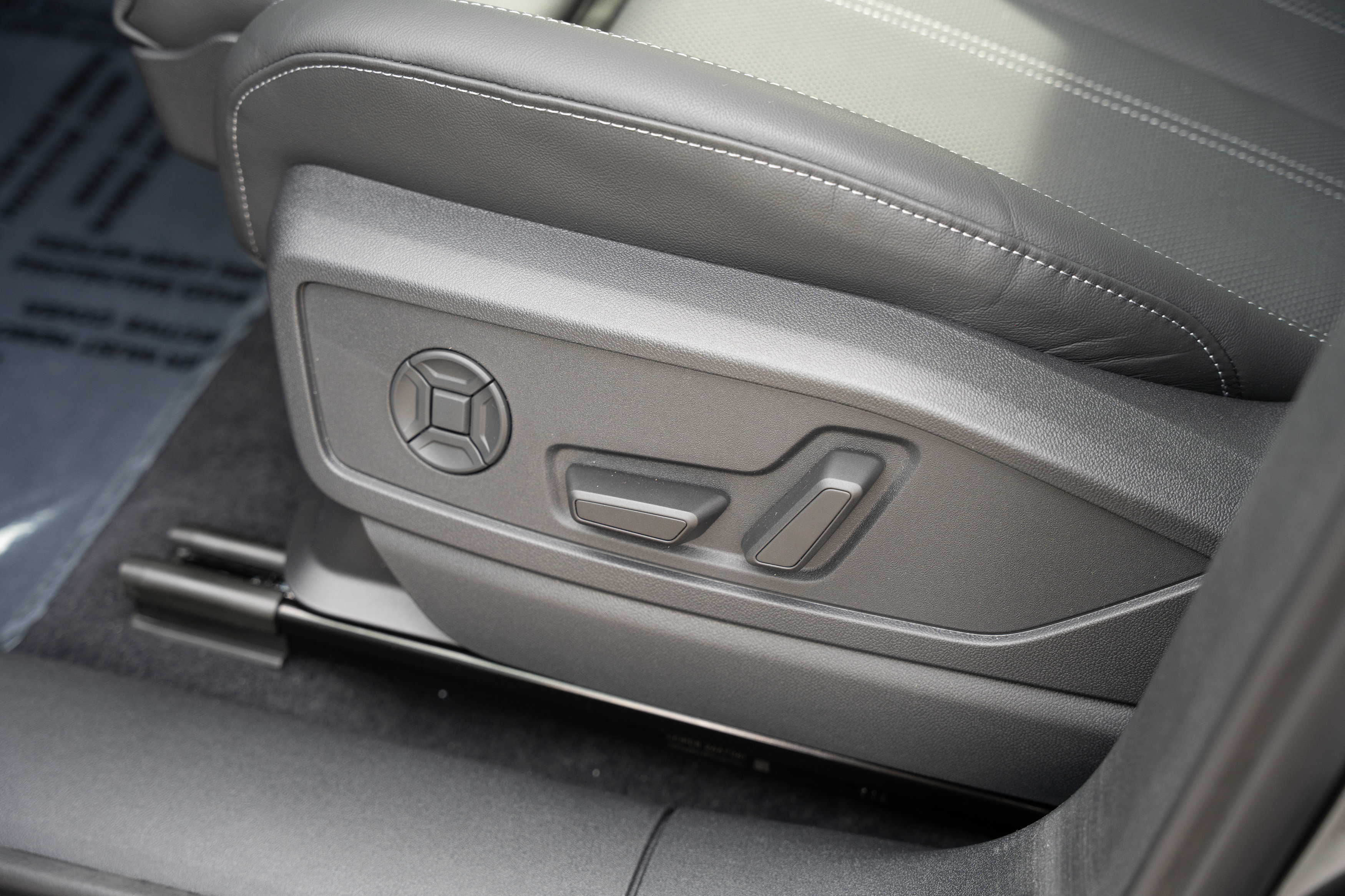 New 2026 Audi Q5 Premium Plus AWD/4WD image 17