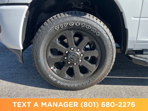 New 2026 RAM 2500 Laramie AWD/4WD image 25