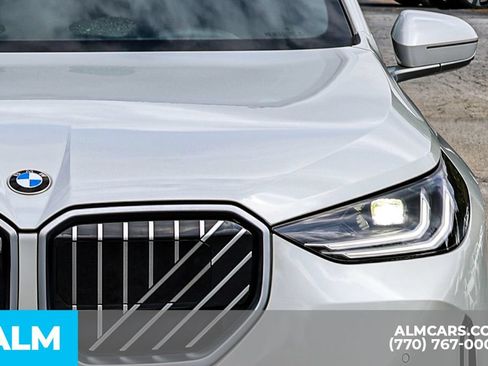 Used 2025 BMW X3 xDrive30i AWD/4WD image 15