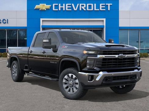 New 2026 Chevrolet Silverado 2500 LT w/ Safety Package AWD/4WD image 7