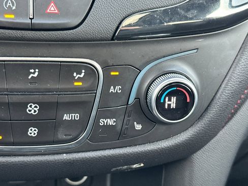 Certified 2024 Chevrolet Equinox RS w/ RS Leather Package image 30