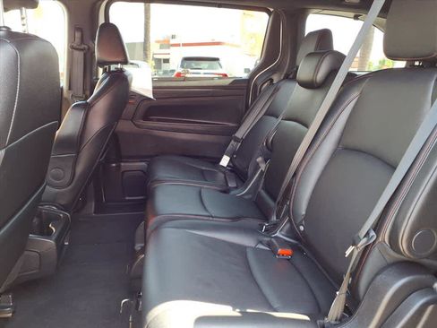 Used 2025 Honda Odyssey Sport-L image 19
