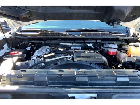 Used 2024 Chevrolet Silverado 3500 LTZ AWD/4WD image 12