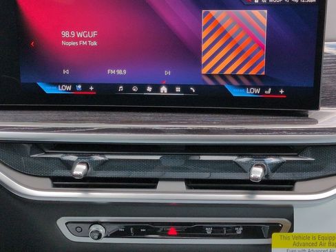 New 2027 BMW X7 xDrive40i w/ Executive Package AWD/4WD image 18