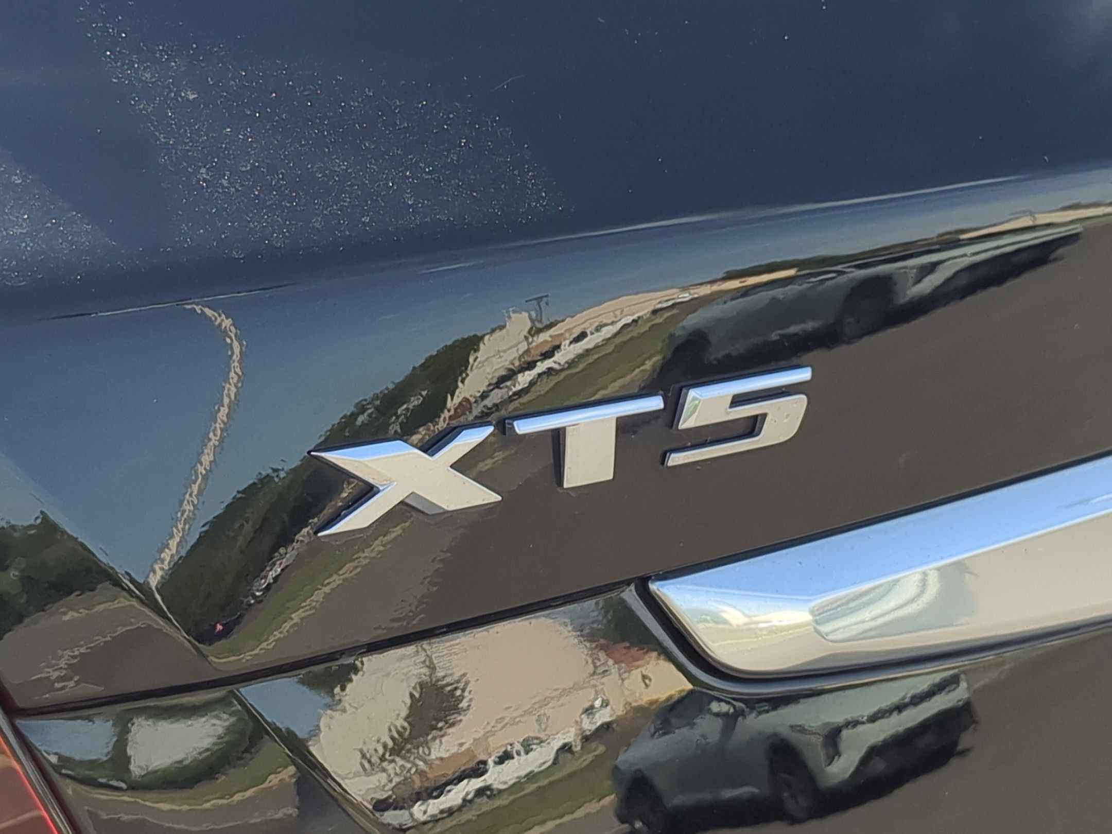 Certified 2022 Cadillac XT5 Premium Luxury AWD/4WD image 29