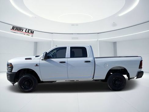 New 2026 RAM 2500 Tradesman AWD/4WD image 6