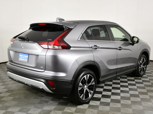Used 2022 Mitsubishi Eclipse Cross SEL image 6