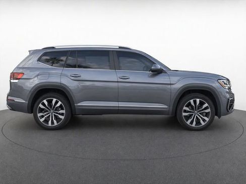 Used 2021 Volkswagen Atlas SEL R-Line FWD image 8