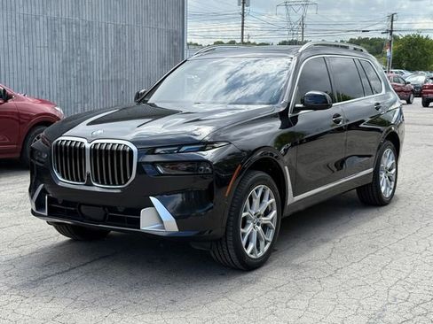 Used 2023 BMW X7 xDrive40i image 11