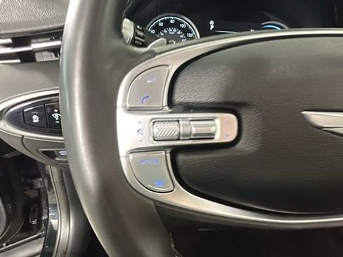 Used 2025 Genesis GV70 2.5T AWD/4WD image 16