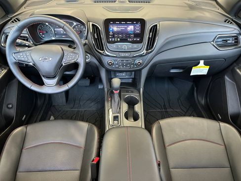 Used 2024 Chevrolet Equinox RS w/ RS Leather Package image 15