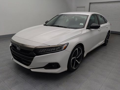 Used 2021 Honda Accord Sport Special Edition image 2