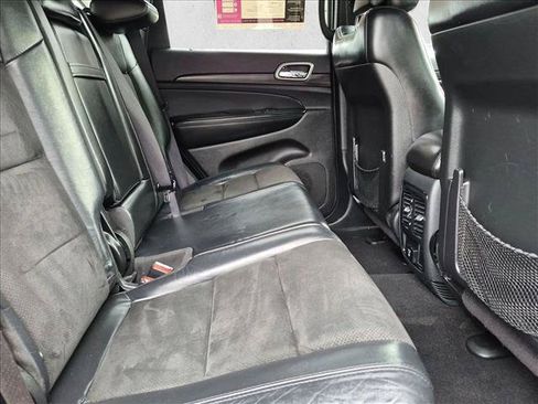Used 2019 Jeep Grand Cherokee Altitude AWD/4WD image 26
