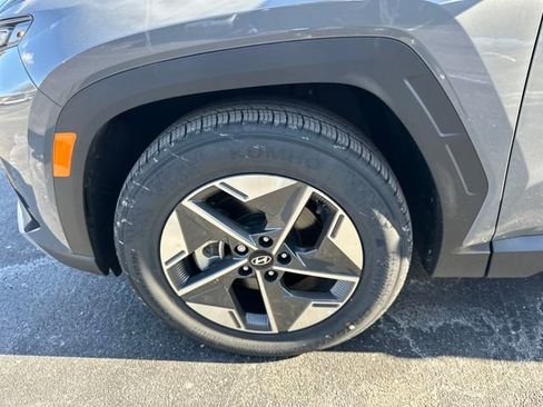 New 2025 Hyundai Tucson SEL image 36