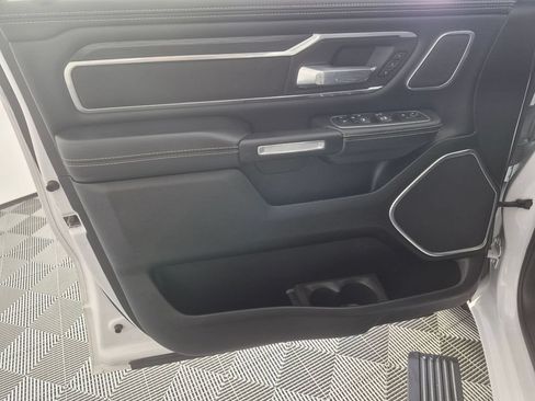 Used 2023 RAM 1500 Laramie AWD/4WD image 11