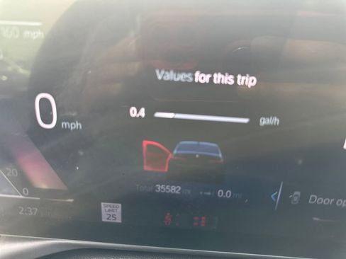 Used 2024 BMW 330i xDrive 330i xDrive w/ Convenience Package image 18