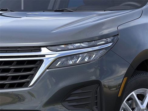 New 2023 Chevrolet Equinox LT w/ Driver Convenience Package image 10