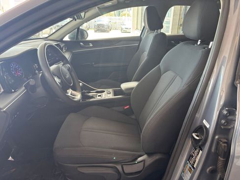 Used 2023 Kia K5 LXS image 28