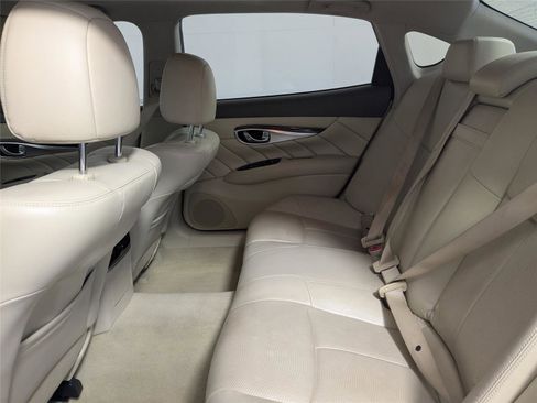 Used 2019 INFINITI Q70 L 3.7 image 33