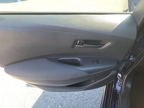 Used 2023 Toyota Corolla LE image 10