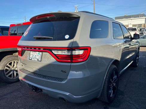 Used 2021 Dodge Durango R/T w/ Blacktop Package image 2