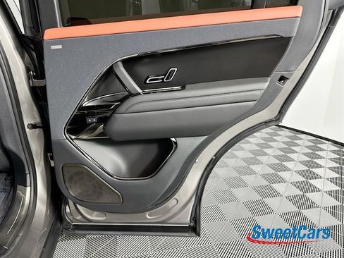 Used 2024 Land Rover Range Rover Sport AWD/4WD image 46
