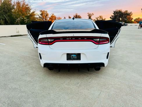 Used 2017 Dodge Charger R/T RWD image 50