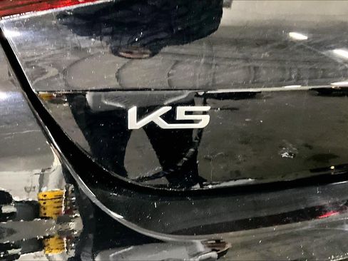 Used 2023 Kia K5 GT-Line image 9