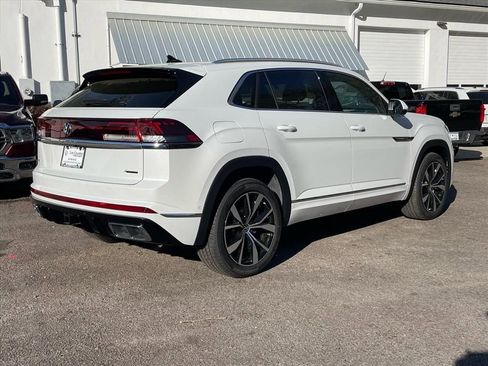New 2026 Volkswagen Atlas Cross Sport SEL Premium R-Line AWD/4WD image 20
