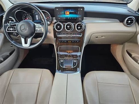 Used 2021 Mercedes-Benz GLC 300 image 16