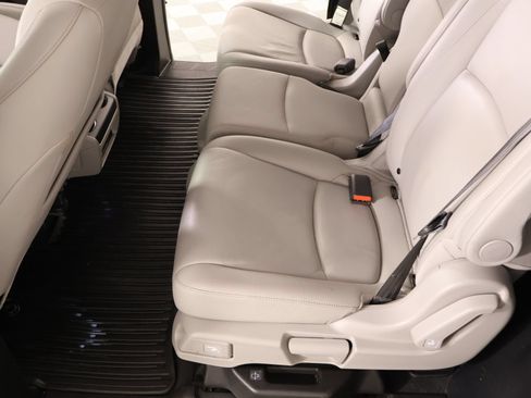 Used 2020 Honda Odyssey EX-L image 11