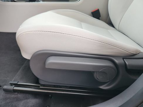 Used 2026 Hyundai Kona SEL Sport FWD image 23