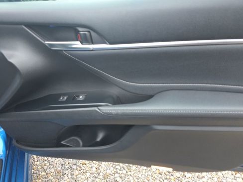 Certified 2018 Toyota Camry XSE image 17