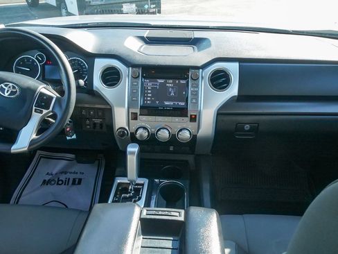 Used 2017 Toyota Tundra SR5 w/ TRD Off Road Package image 11