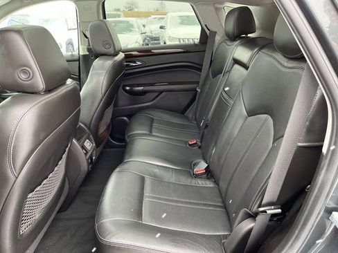 Used 2016 Cadillac SRX Luxury image 27