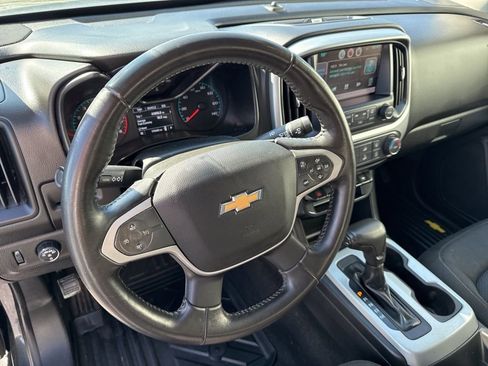 Used 2015 Chevrolet Colorado LT image 21