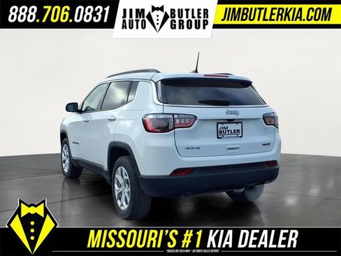 Used 2025 Jeep Compass Latitude image 5