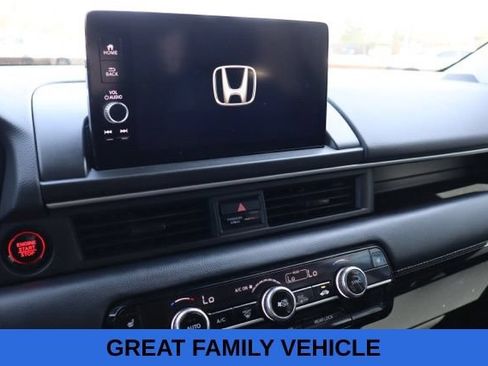 Used 2023 Honda Pilot EX-L image 16