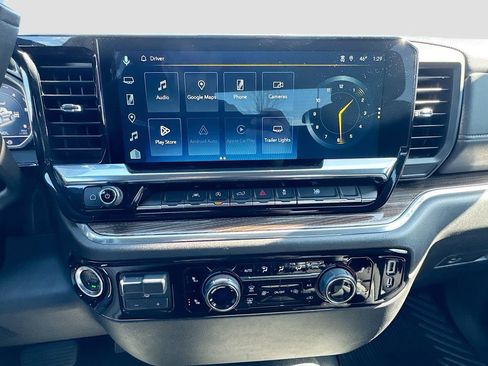 Used 2025 Chevrolet Silverado 1500 LT image 16