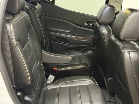 Certified 2021 GMC Acadia Denali w/ Denali Technology Package image 24