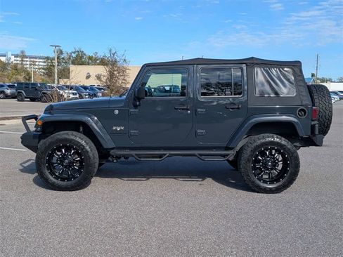 Used 2016 Jeep Wrangler Unlimited Sahara w/ Connectivity Group image 2