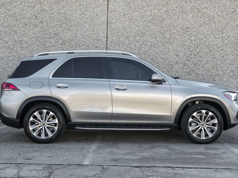 Used 2022 Mercedes-Benz GLE 350 w/ Premium Package image 8
