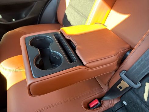 Used 2025 MAZDA CX-5 Carbon Edition image 16