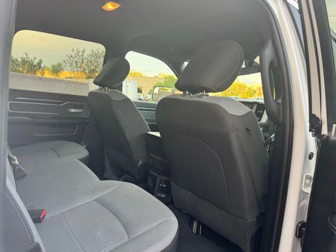 Used 2021 RAM 2500 Big Horn image 26