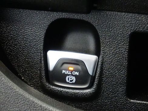 Used 2023 RAM ProMaster 2500 image 19